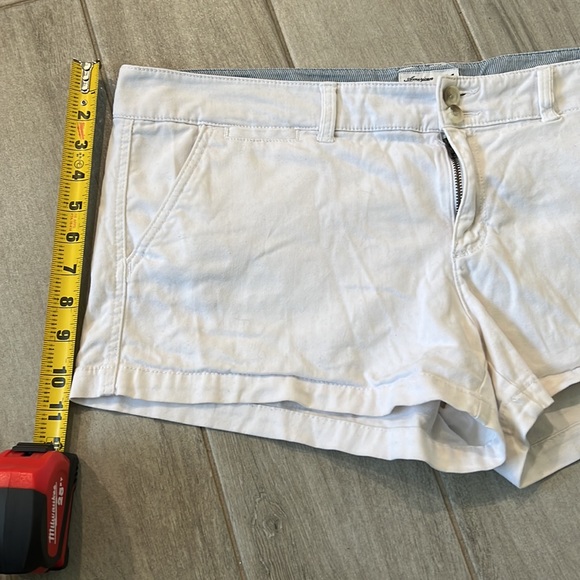 American Eagle Women’s Shorts - Picture 7 of 7